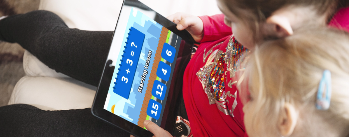 Children playing a game through the RosiMosi Lesson Builder